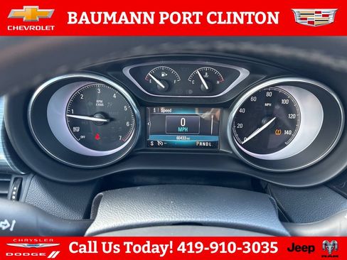 Used 2019 Buick Envision Essence FWD image 16
