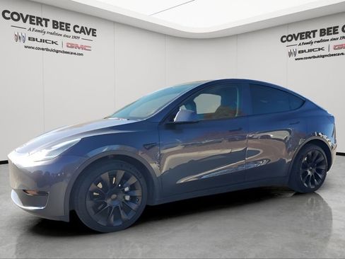 Used 2021 Tesla Model Y Long Range image 4