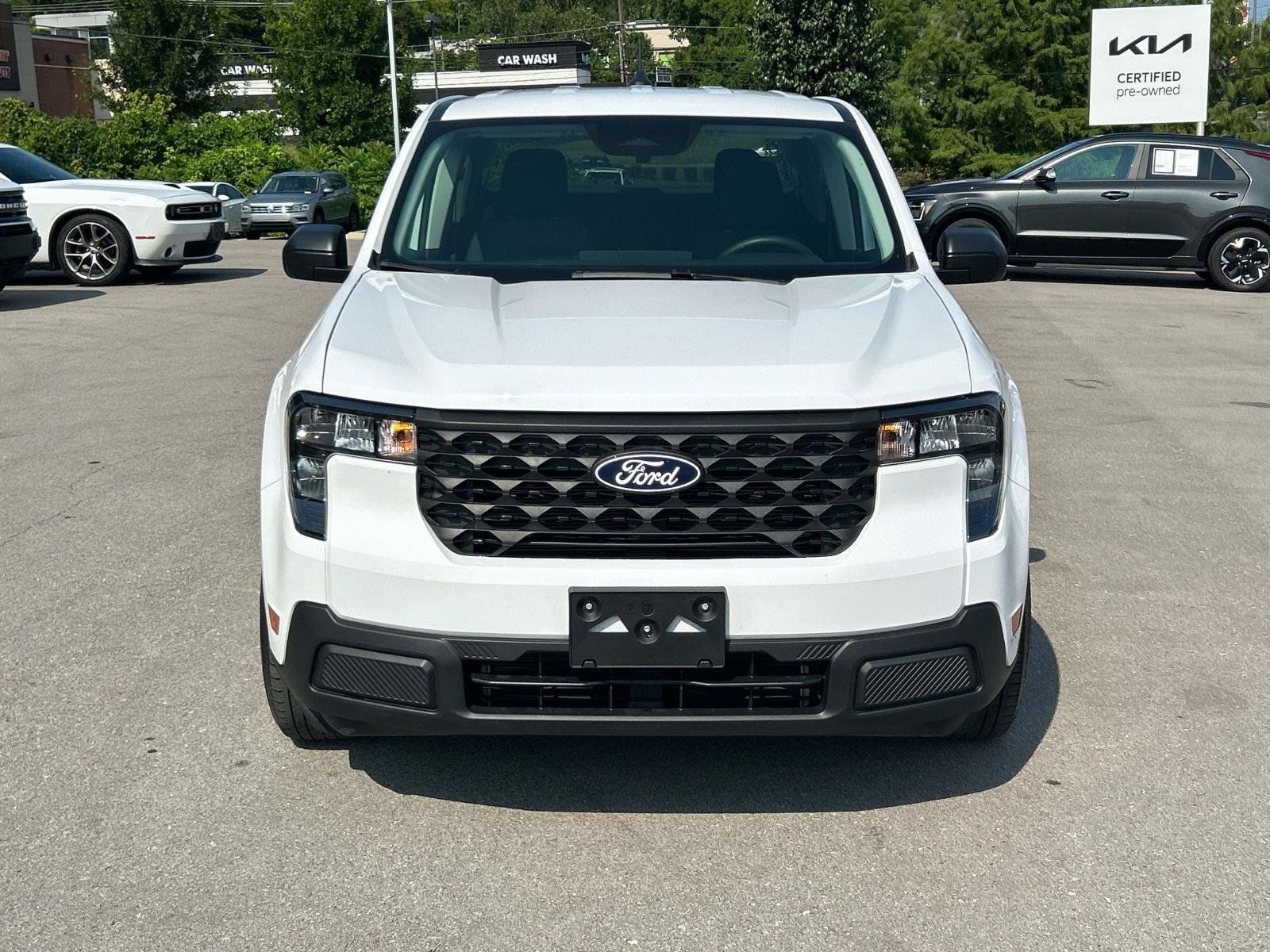 Used 2025 Ford Maverick XL FWD image 8