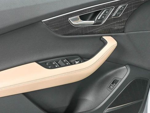 New 2025 Audi Q7 3.0T Premium Plus image 6