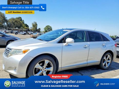 Used 2010 Toyota Venza FWD image 1