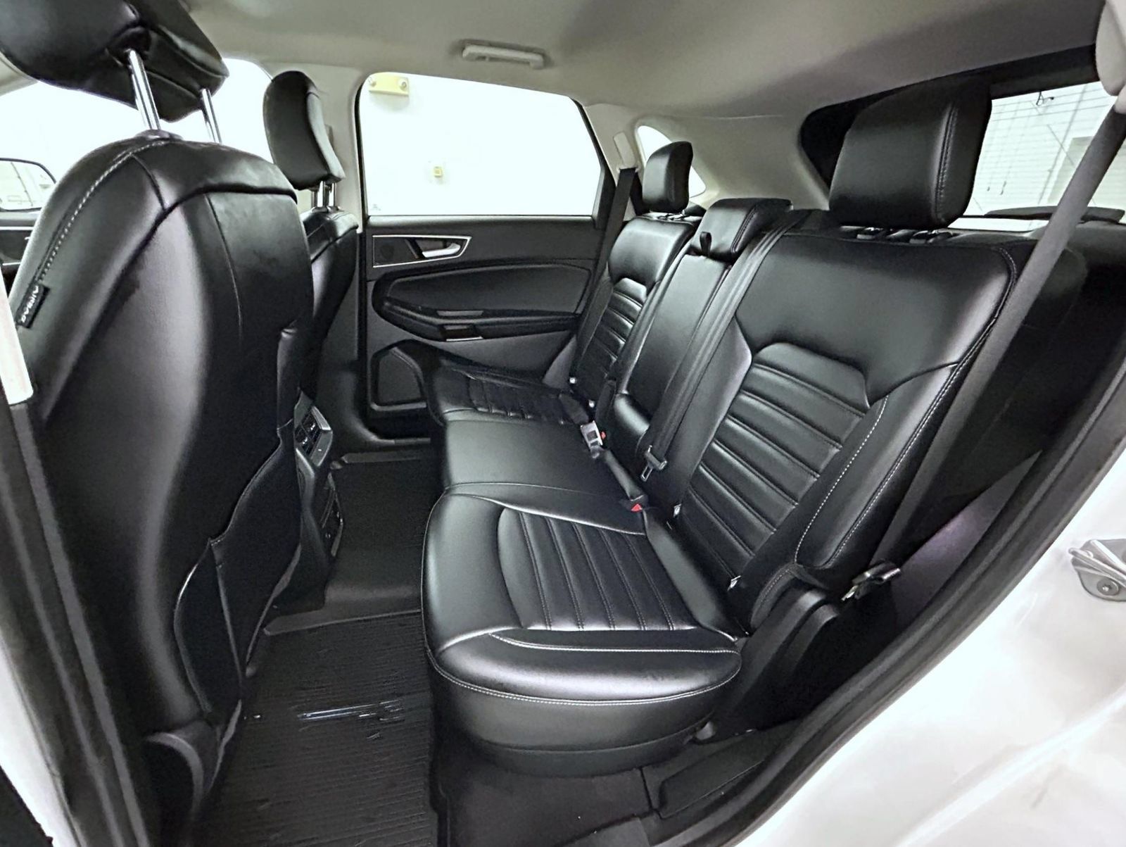 Used 2024 Ford Edge SEL w/ Convenience Package AWD/4WD image 19