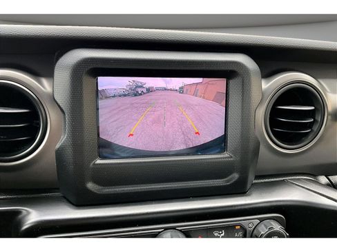 Certified 2022 Jeep Wrangler Unlimited Sport AWD/4WD image 26