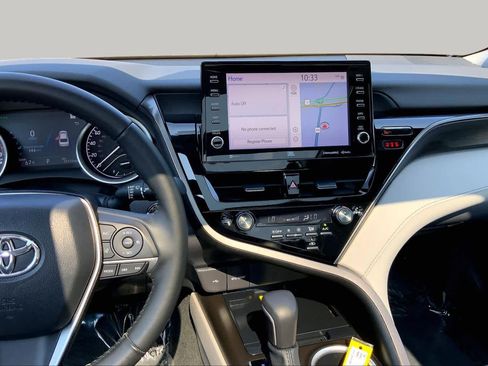 Used 2023 Toyota Camry XLE w/ Navigation Package FWD image 7