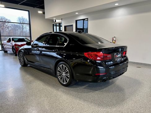 Used 2019 BMW 530e xDrive 530e xDrive iPerformance image 4