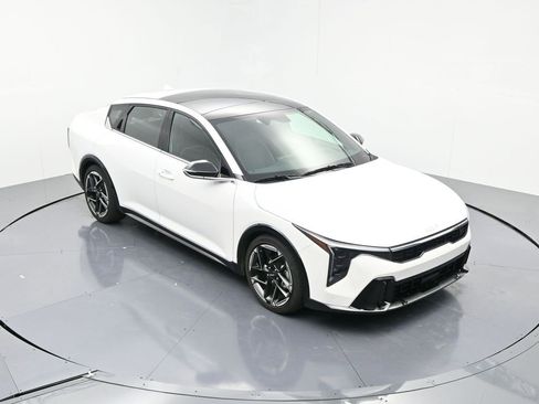 Used 2025 Kia K4 GT-Line w/ GT-Line Sunroof Package image 16