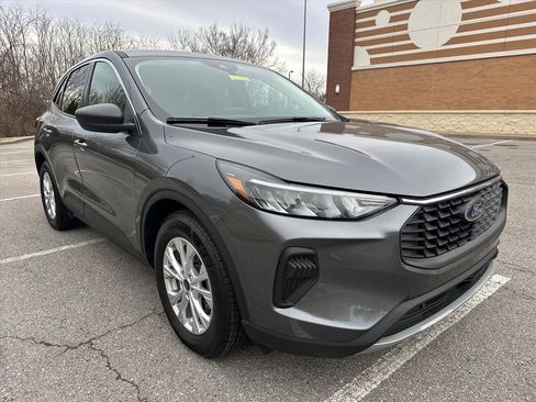 Certified 2023 Ford Escape Active image 8