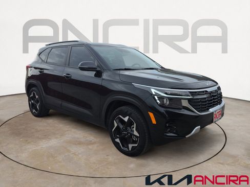 Certified 2025 Kia Seltos S image 1