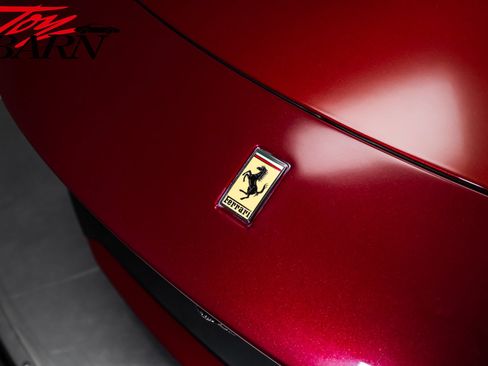 Used 2022 Ferrari Roma RWD image 10