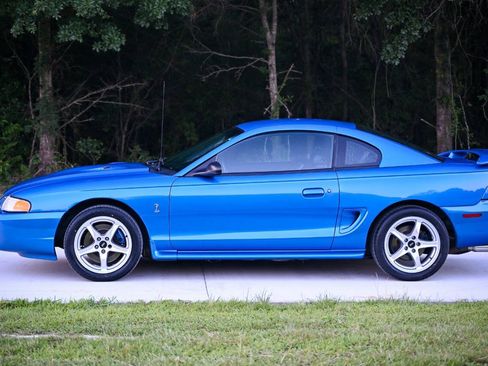 Used 1998 Ford Mustang Cobra RWD image 40