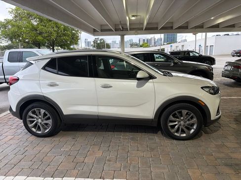 Used 2023 Buick Encore GX Essence w/ Experience Buick Package FWD image 6