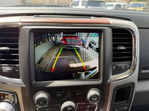 Used 2018 RAM 1500 Laramie w/ Convenience Group image 13