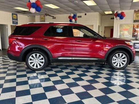 Used 2020 Ford Explorer Limited image 8