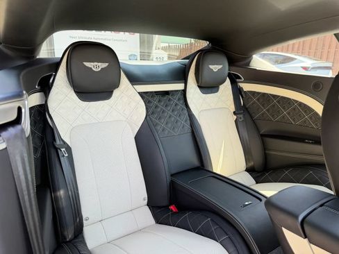Used 2020 Bentley Continental GT V8 AWD/4WD image 27