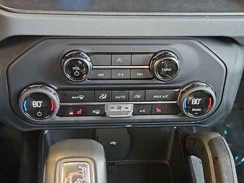Used 2024 Ford Bronco Big Bend AWD/4WD image 25