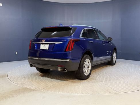 Certified 2023 Cadillac XT5 Luxury image 9
