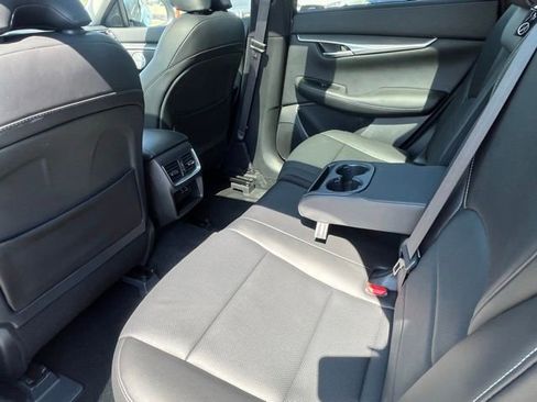 Certified 2025 INFINITI QX50 Luxe w/ Accent Package AWD/4WD image 29