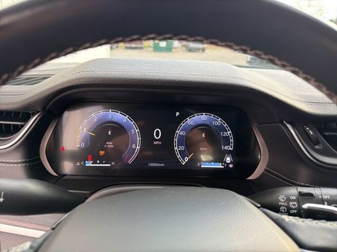 Used 2022 Jeep Grand Cherokee L Limited image 16