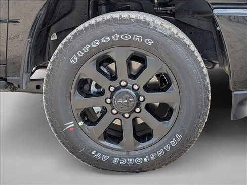 New 2026 RAM 2500 Laramie AWD/4WD image 10