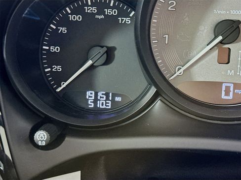 Used 2024 Porsche Macan S image 13