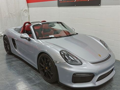 Used 2016 Porsche Boxster Spyder RWD image 35