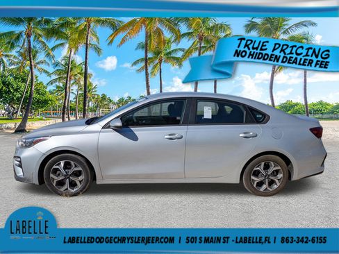 Used 2021 Kia Forte LXS FWD image 7