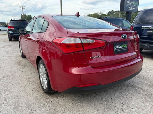 Used 2014 Kia Forte LX w/ Popular Package FWD image 4