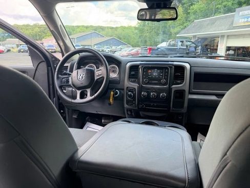 Used 2014 RAM 1500 Express AWD/4WD image 28