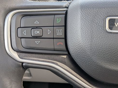 Used 2022 Jeep Wagoneer Series I w/ Premium Group I image 30