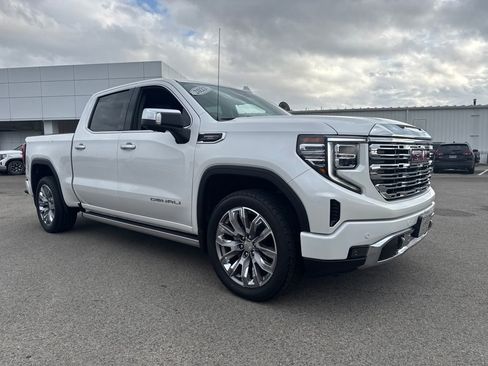 Used 2023 GMC Sierra 1500 Denali image 8