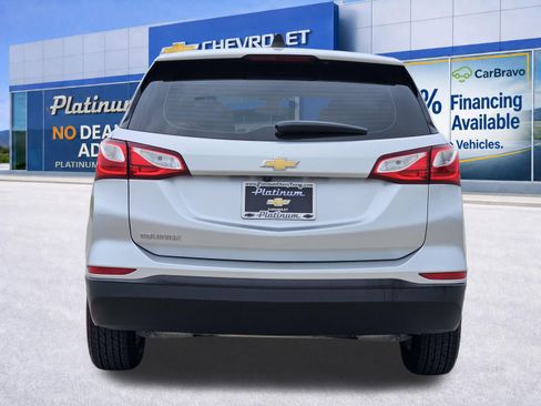 Certified 2020 Chevrolet Equinox LS w/ LPO, Floor Liner Package FWD image 8
