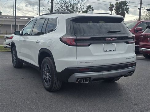 New 2026 GMC Acadia Elevation image 8