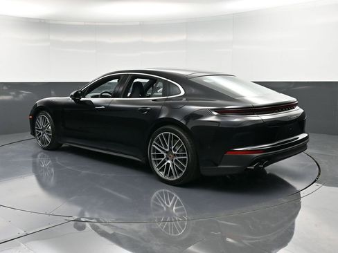 New 2026 Porsche Panamera 4 image 3