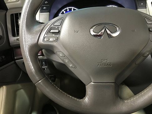 Used 2013 INFINITI G37 2d Convertible w/ Premium Pkg image 28