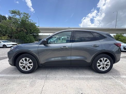Used 2025 Ford Escape Active FWD image 6
