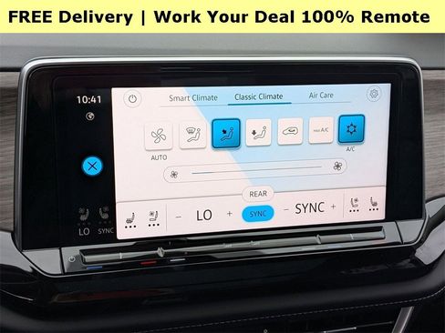 New 2025 Volkswagen Atlas SEL image 18