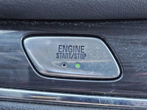 Used 2024 Buick Enclave Premium image 20