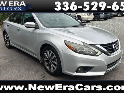 Used 2017 Nissan Altima 2.5 SL w/ Technology Package