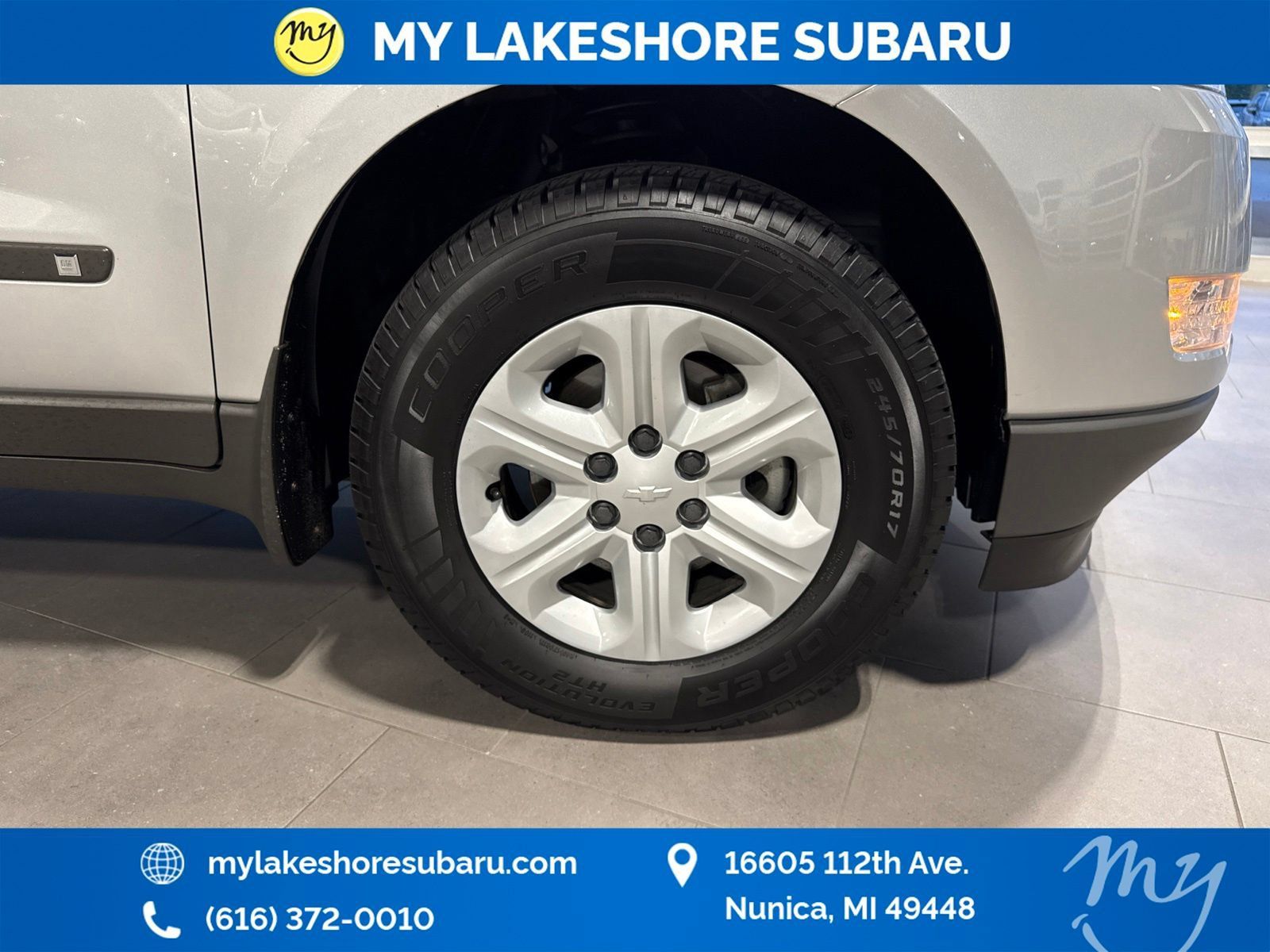 Used 2010 Chevrolet Traverse LS FWD image 25