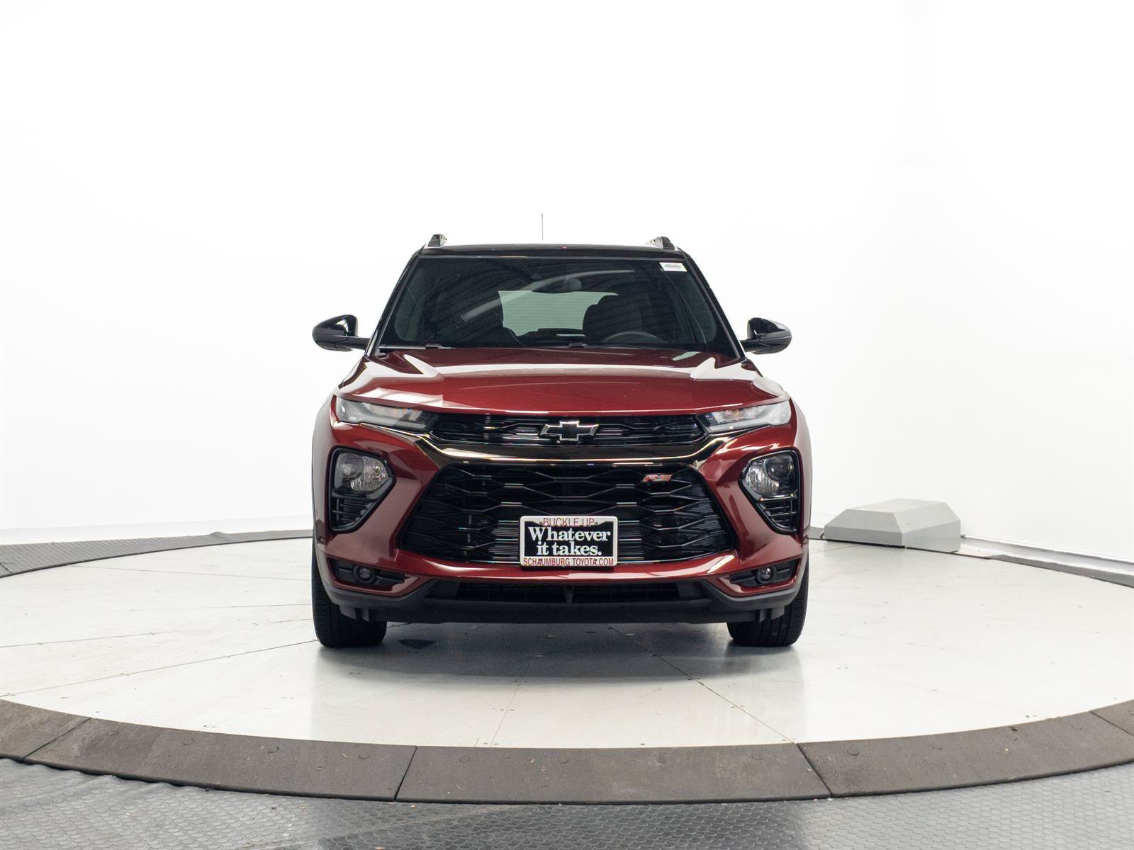 Used 2023 Chevrolet TrailBlazer RS FWD image 2