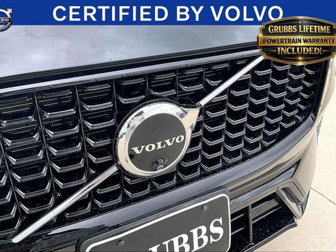 Certified 2024 Volvo XC60 B5 Plus w/ Protection Package Premier AWD/4WD image 37
