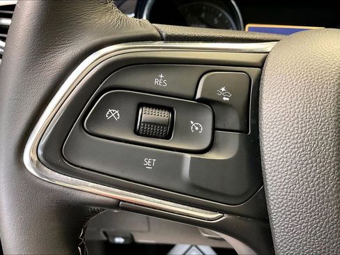 Used 2021 Buick Encore GX Preferred w/ Sport Touring Package FWD image 12