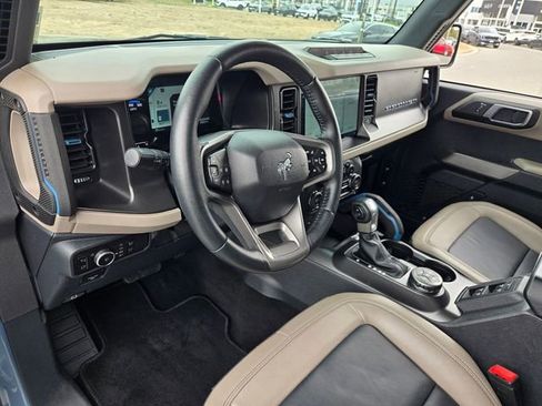 Used 2023 Ford Bronco Wildtrak AWD/4WD image 9