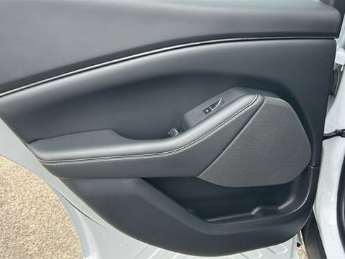 Used 2023 Ford Mustang Mach-E Select RWD image 14