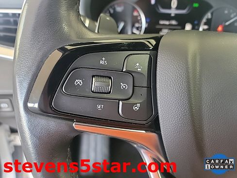 Used 2024 Buick Enclave Premium image 19