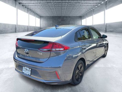 Used 2020 Hyundai Ioniq Blue FWD image 3