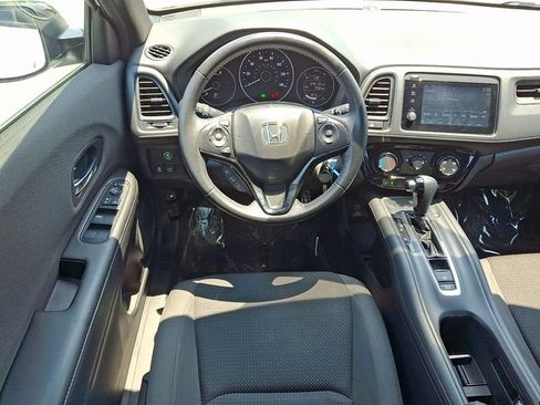 Used 2020 Honda HR-V Sport image 13