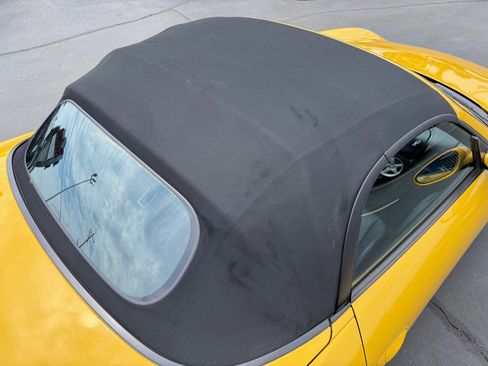 Used 2003 Porsche Boxster RWD image 39
