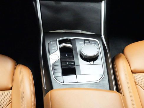 Used 2023 BMW 330e xDrive w/ Premium Package image 6