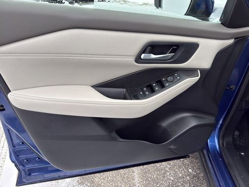 Certified 2023 Nissan Rogue SV w/ SV Premium Package image 13